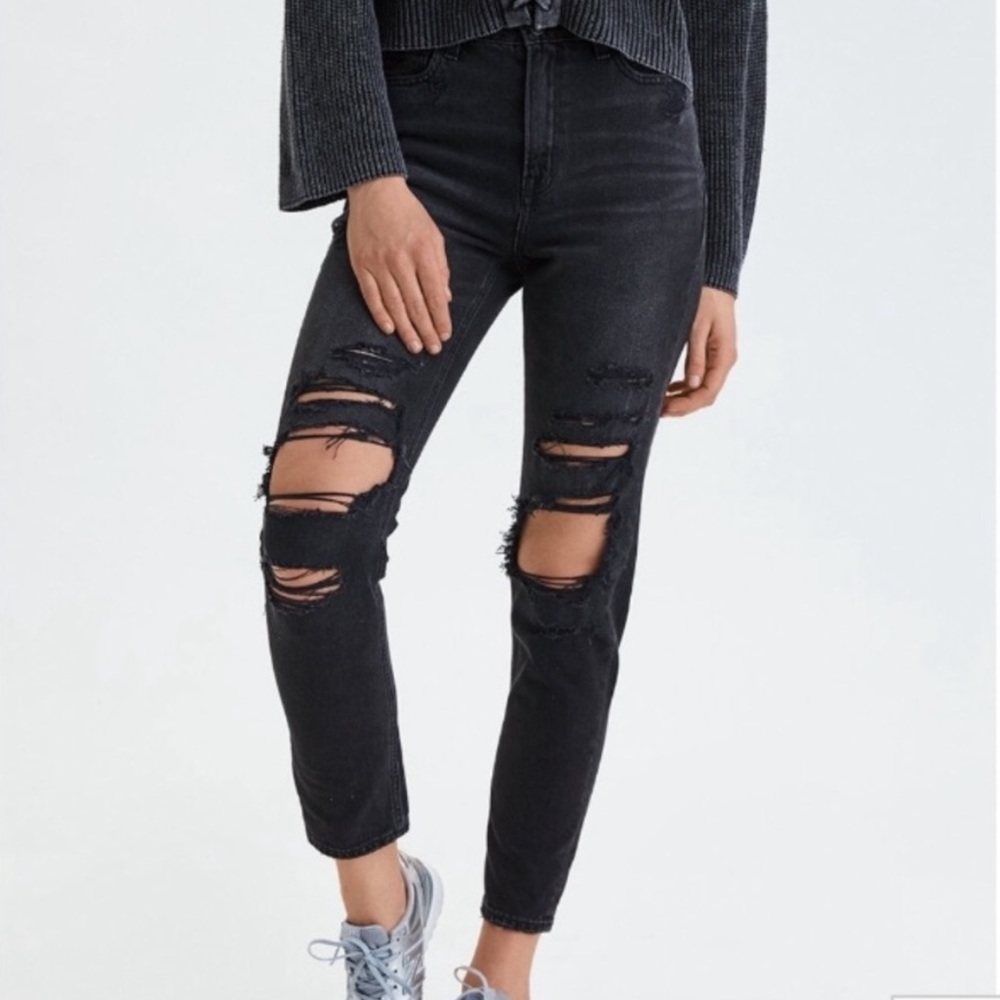 American Eagle Mom Jeans